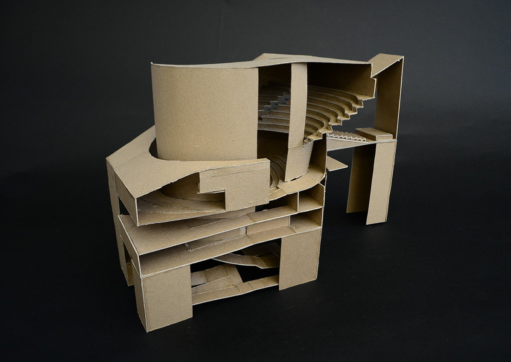 アート・デザイン・音楽 Approach - Graduate SchoolofArchitecture Last month, third-year architecture students in